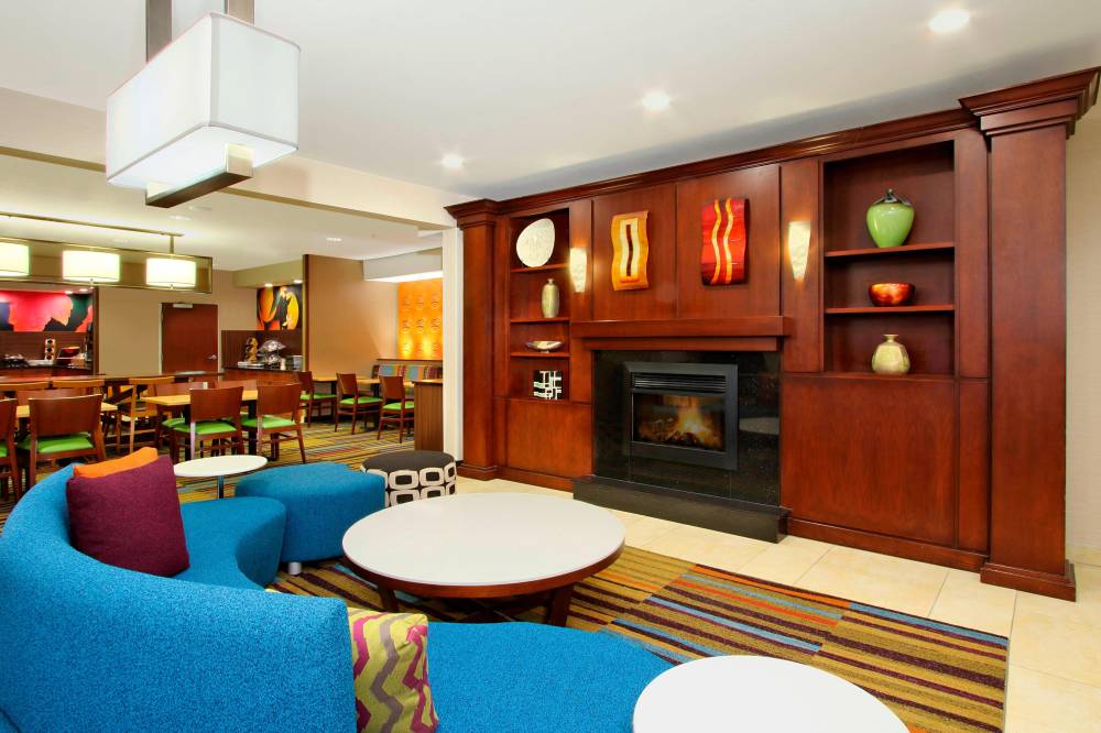 Fairfield Inn And Suites By Marriott Colorado Springs South 6