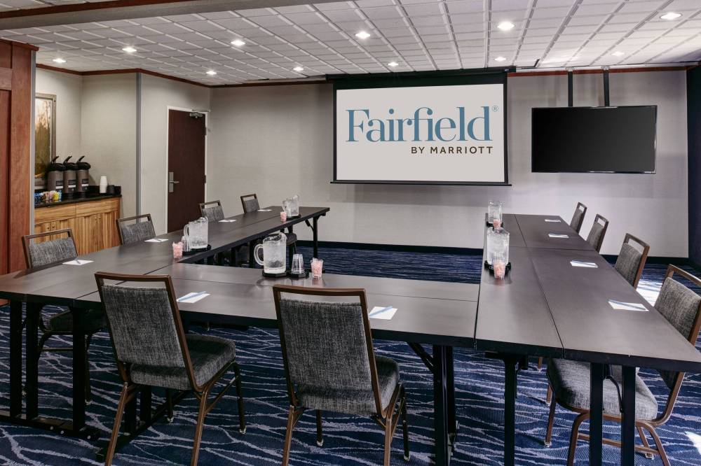 Fairfield Inn And Suites By Marriott Detroit Livonia 3