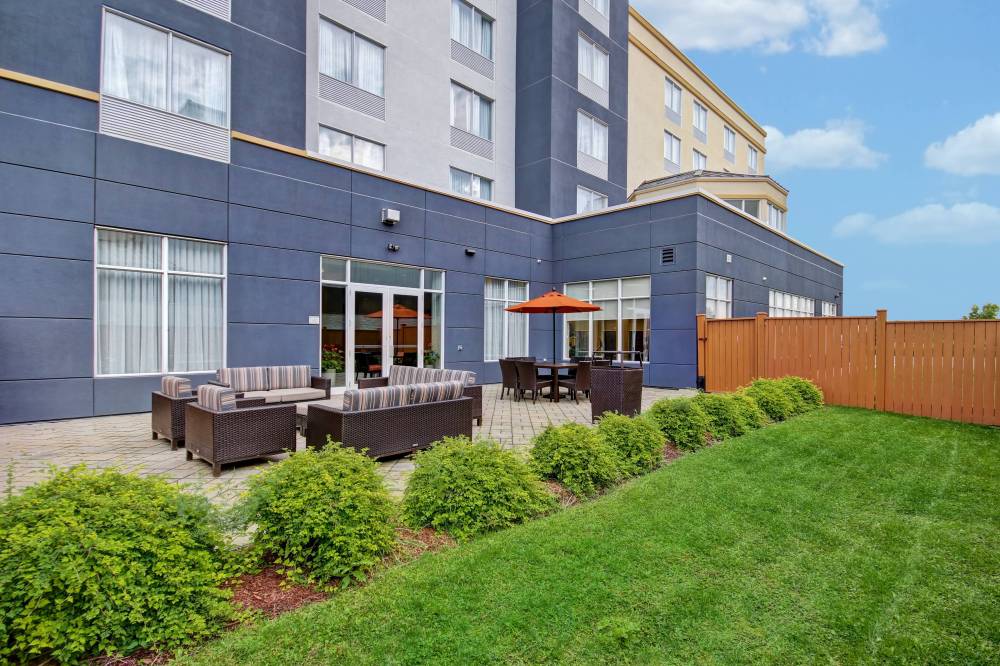 Fairfield Inn And Suites By Marriott Guelph 5