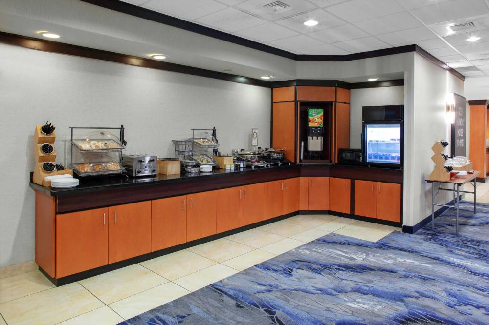 Fairfield Inn And Suites By Marriott Indianapolis Avon 10