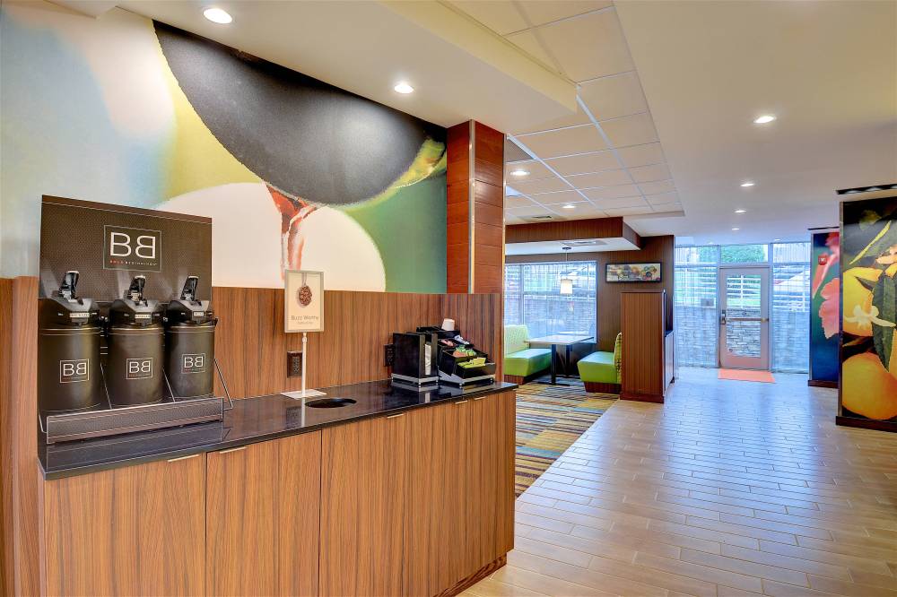 Fairfield Inn And Suites By Marriott Nashville Metrocenter 7