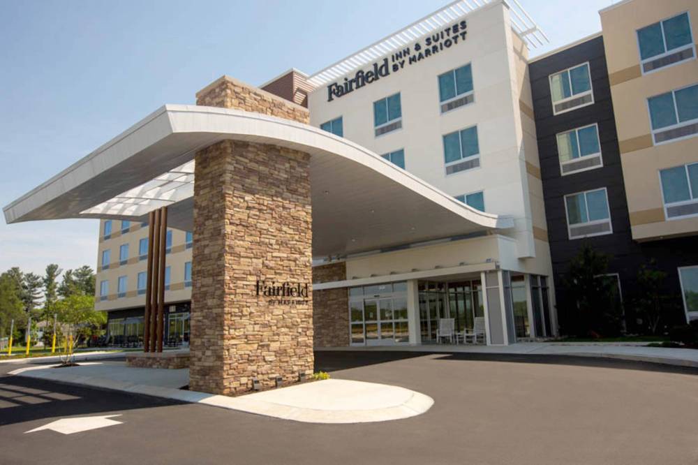 Fairfield Inn And Suites By Marriott Philadelphia Broomall Newtown Square 4