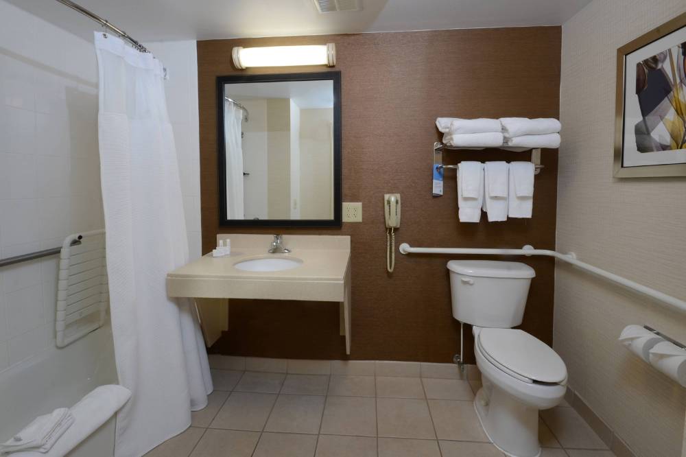 Accessible Guest Bathroom