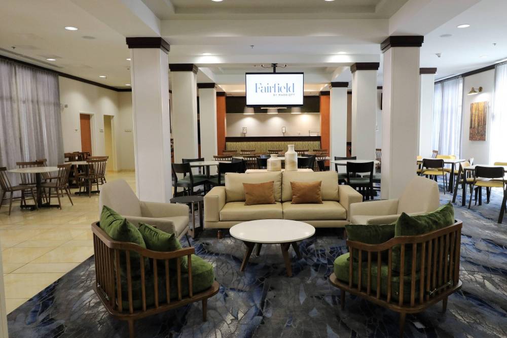 Fairfield Inn And Suites By Marriott San Antonio Alamo Plaza Conv Center 9