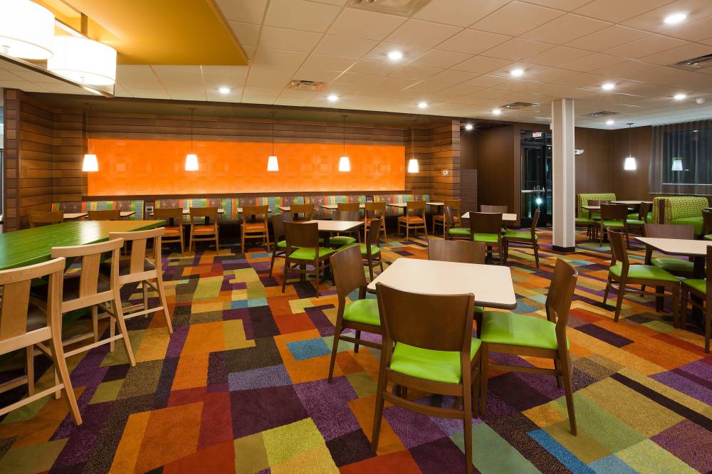 Fairfield Inn And Suites By Marriott St Paul Northeast 7