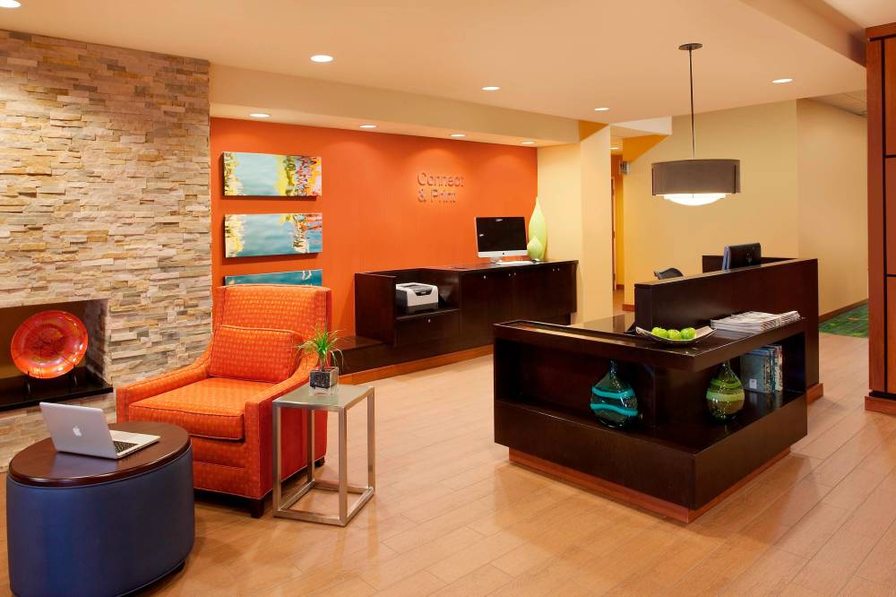 Fairfield Inn And Suites By Marriott Toronto Mississauga 2