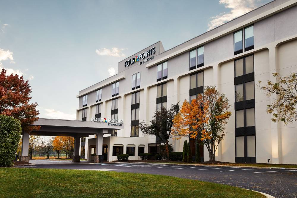 Four Points By Sheraton Chicago Westchester Oak Brook 3