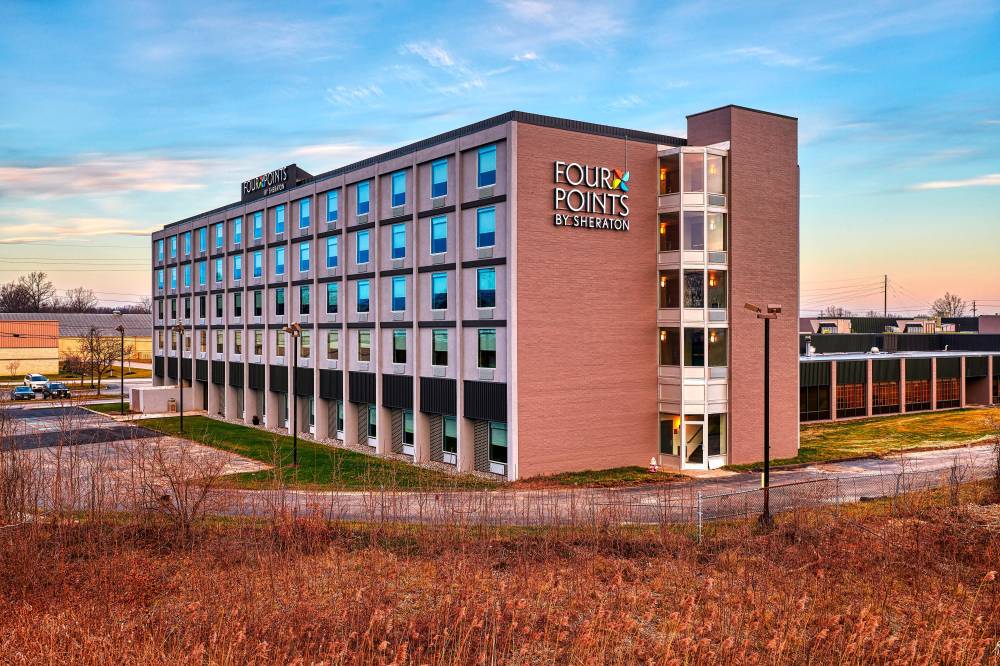 Four Points By Sheraton Cleveland-eastlake 7