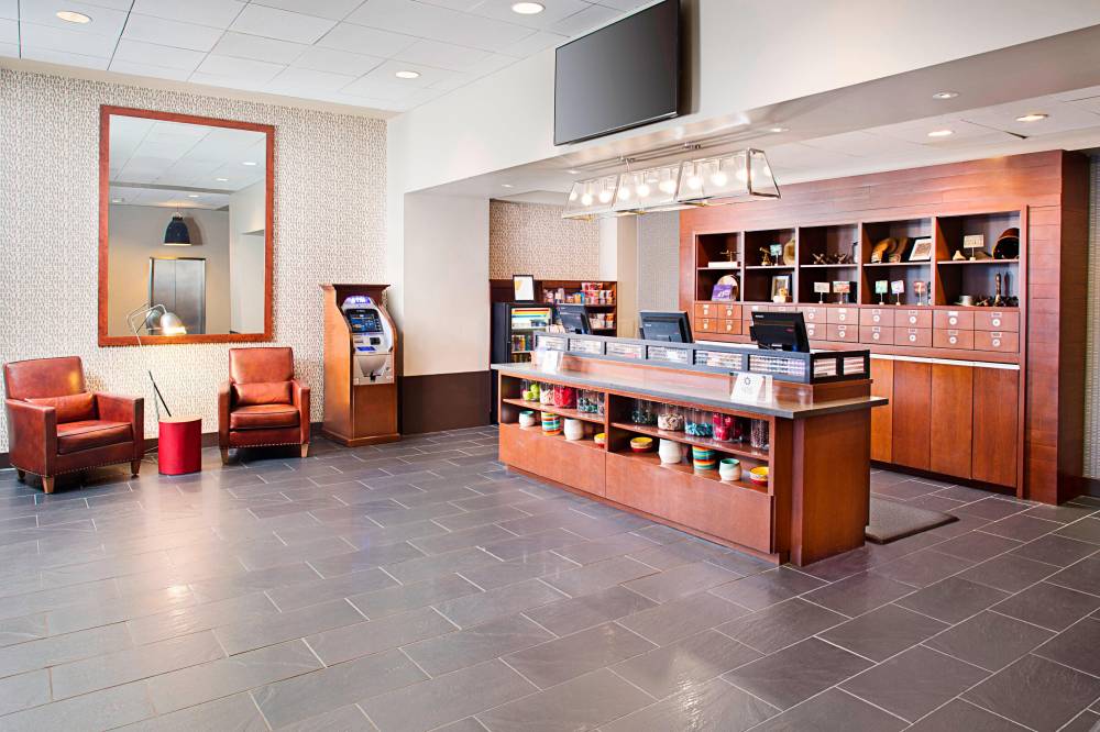 Four Points By Sheraton Philadelphia Airport 5