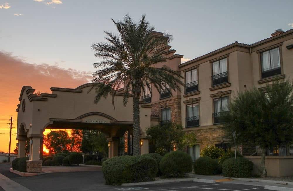 greentree inn florence arizona hotel exterior png