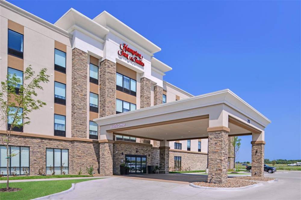 Hampton Inn And Suites Altoona-des Moines 1