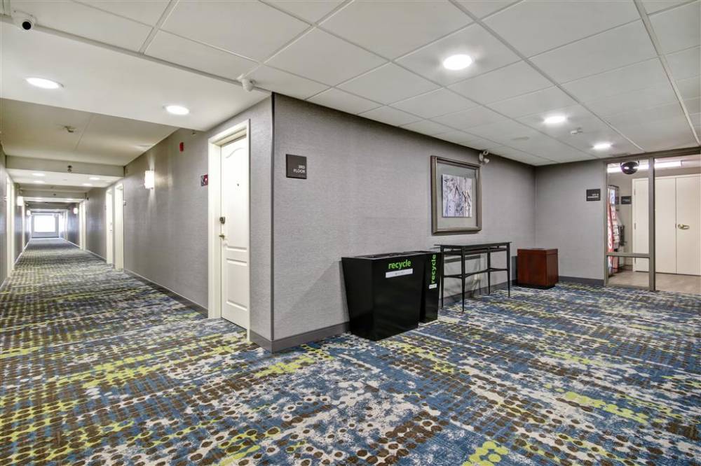 Hampton Inn And Suites By Hilton Guelph 6