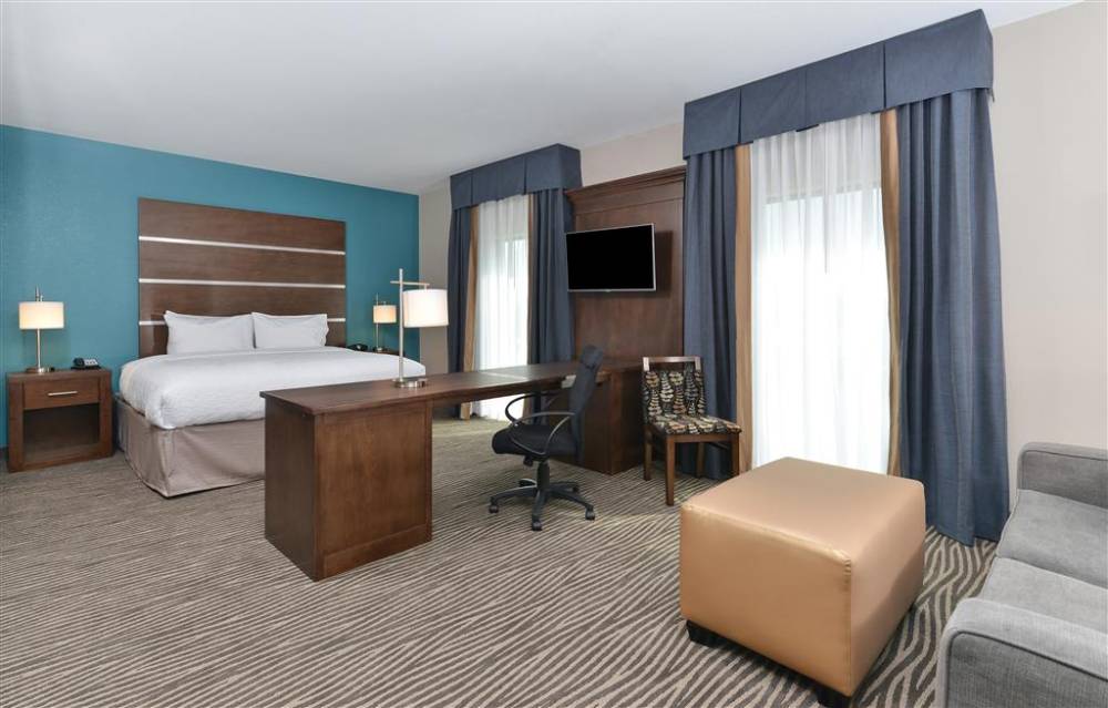 Hampton Inn And Suites Des Moines Downtown 7