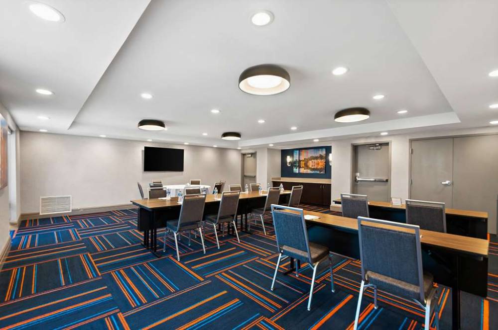 Hampton Inn And Suites Fort Belvoir Alexandria South 2