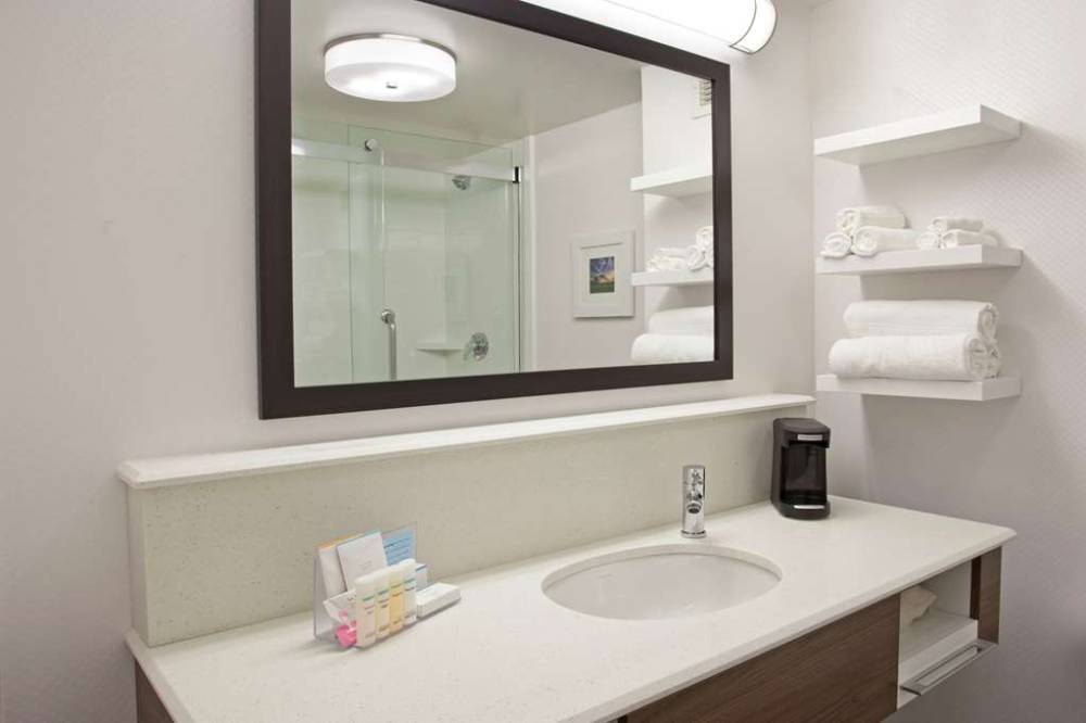 Hampton Inn And Suites Nashville-smyrna 8