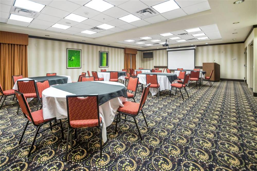 Hampton Inn And Suites Tulsa/catoosa 2