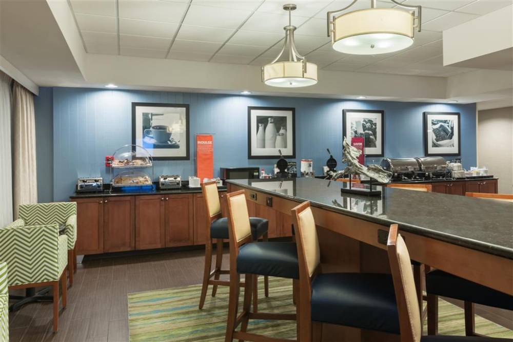 Hampton Inn Bonita Springs/naples North 5