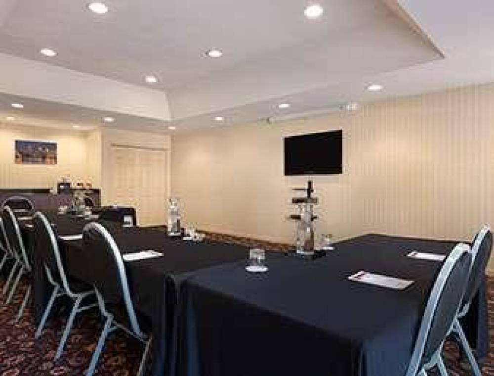 Hawthorn Suites By Wyndham Philadelphia Airport 4