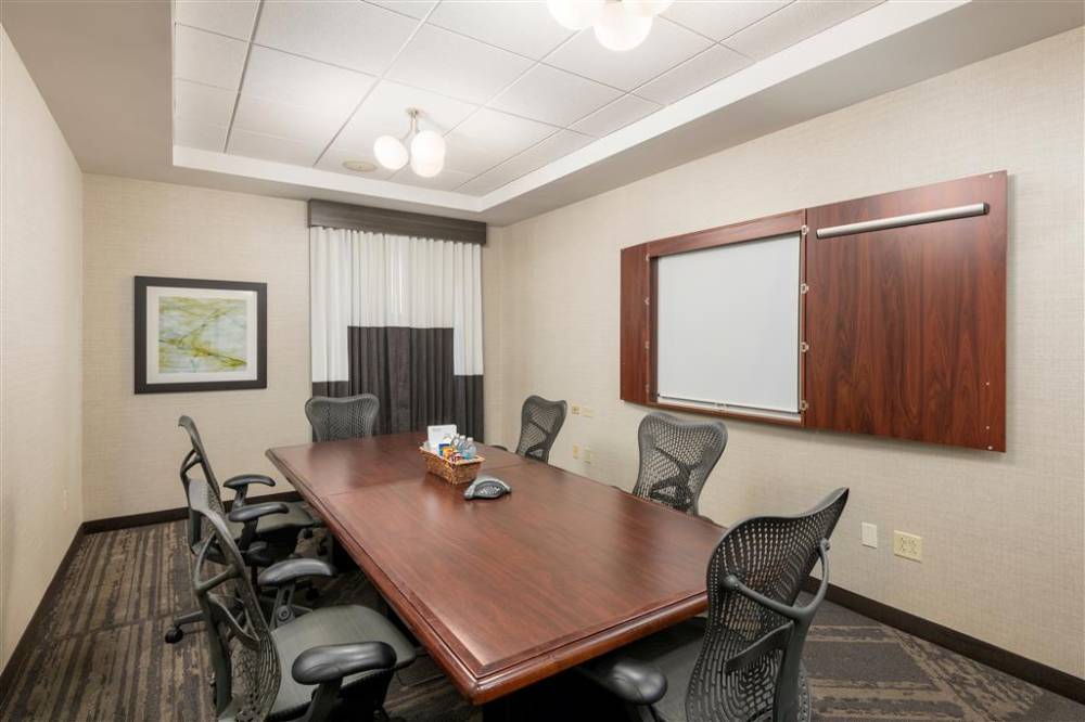 Hilton Garden Inn Silver Spring White Oak 2