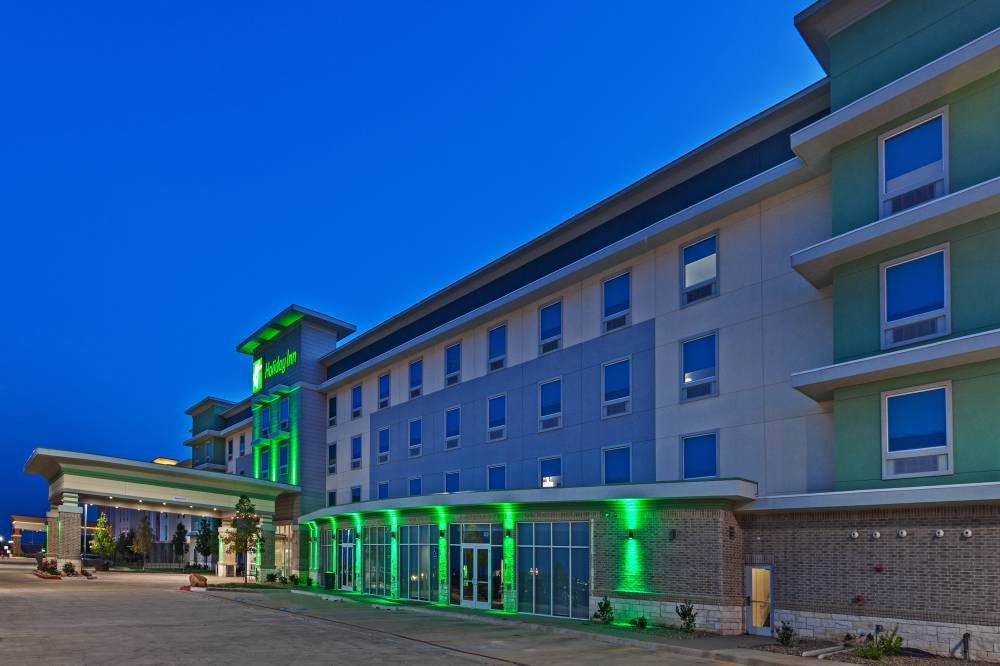 Holiday Inn Amarillo East Dusk