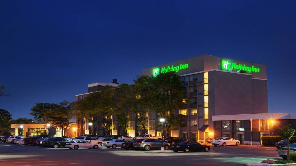 Holiday Inn Burlington 4