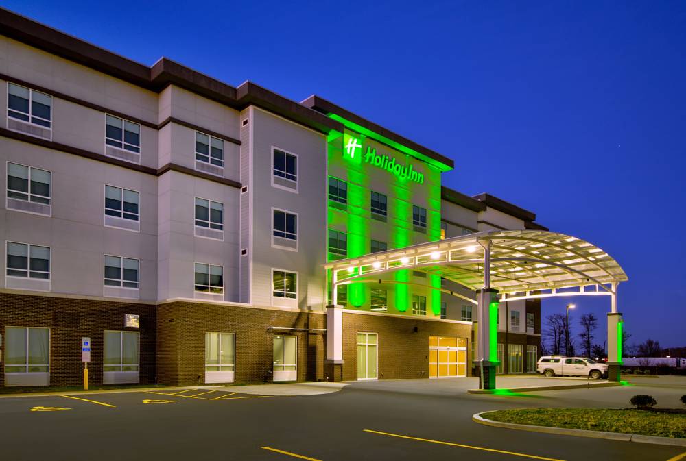 Holiday Inn Erie 7