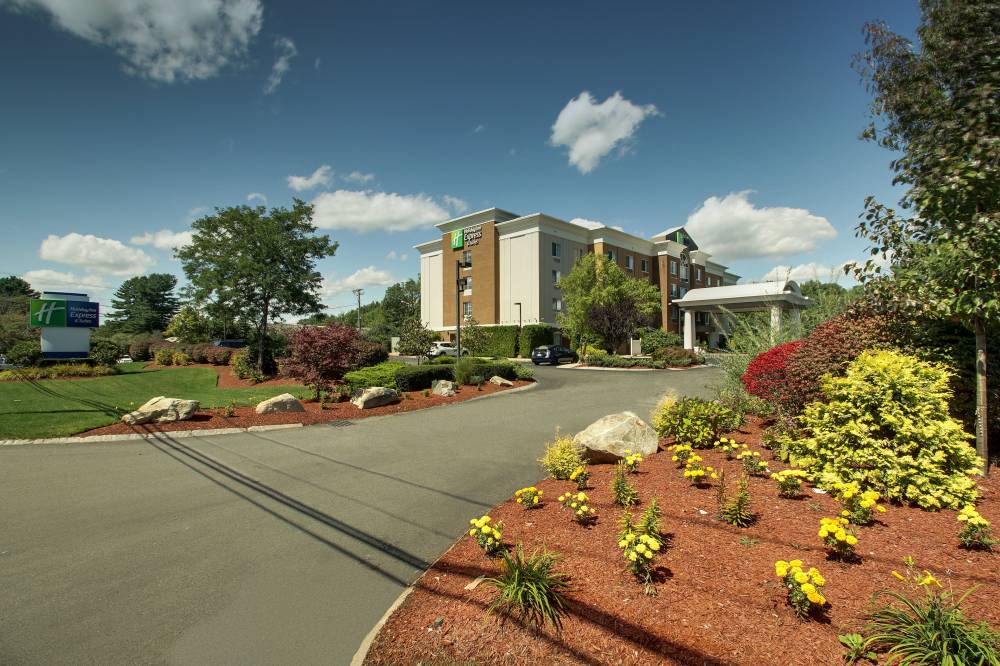 Holiday Inn Exp Ste Middleboro 8