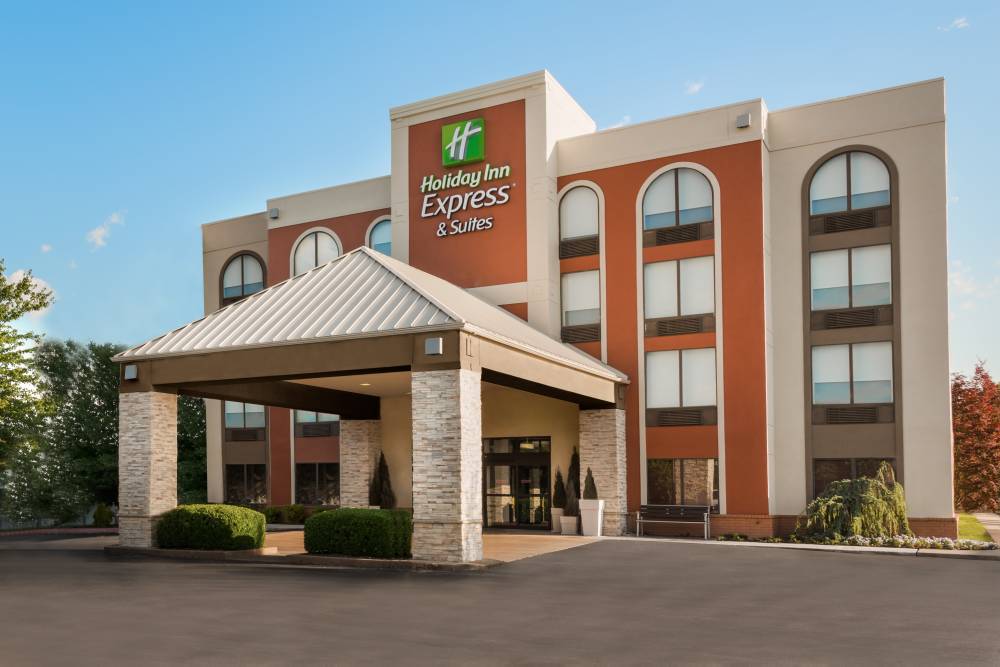 Holiday Inn Exp Stes Bentonvill 6