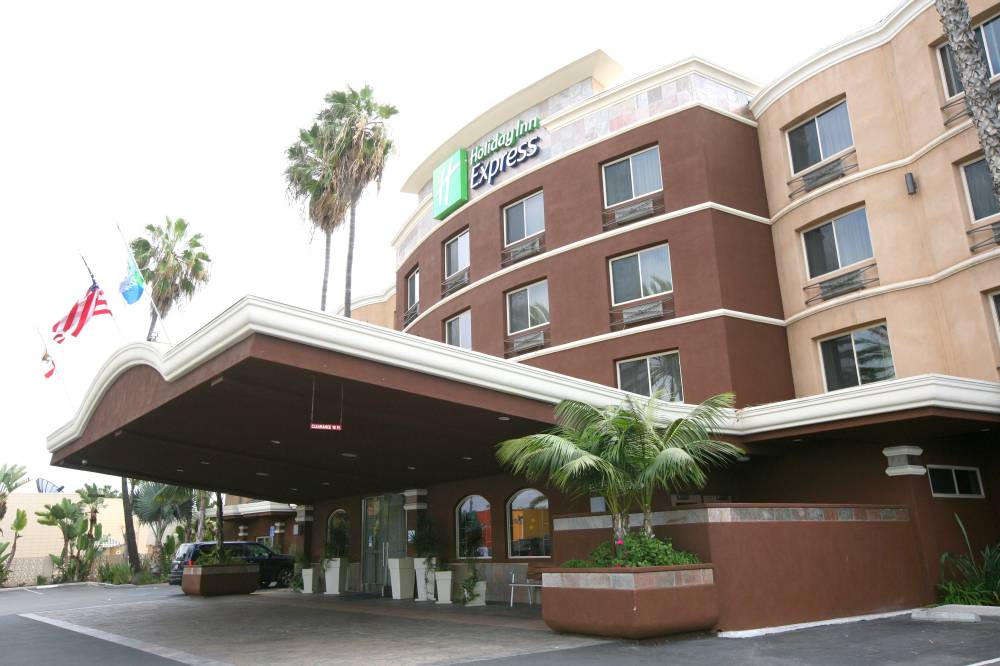 Holiday Inn Exp Stes Chula Vis 10