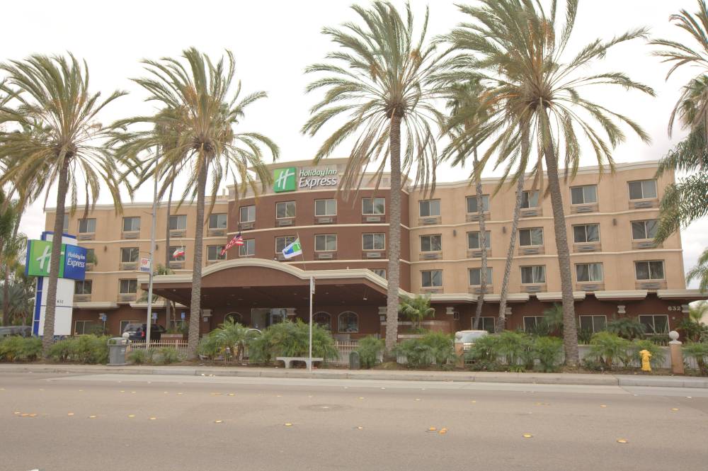 Holiday Inn Exp Stes Chula Vis 9