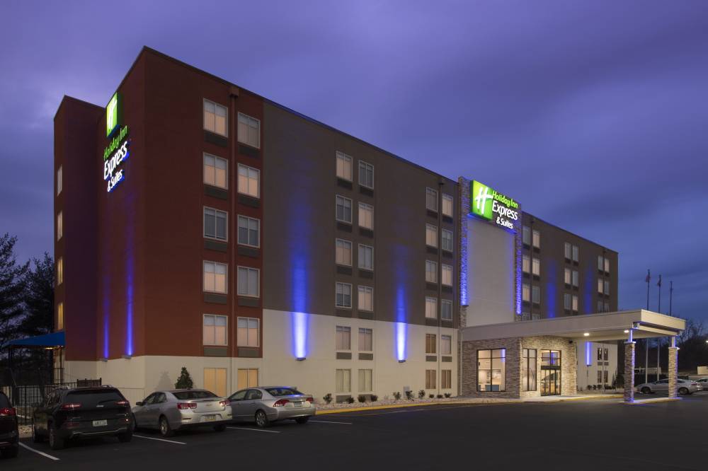 Holiday Inn Exp Stes College P 7