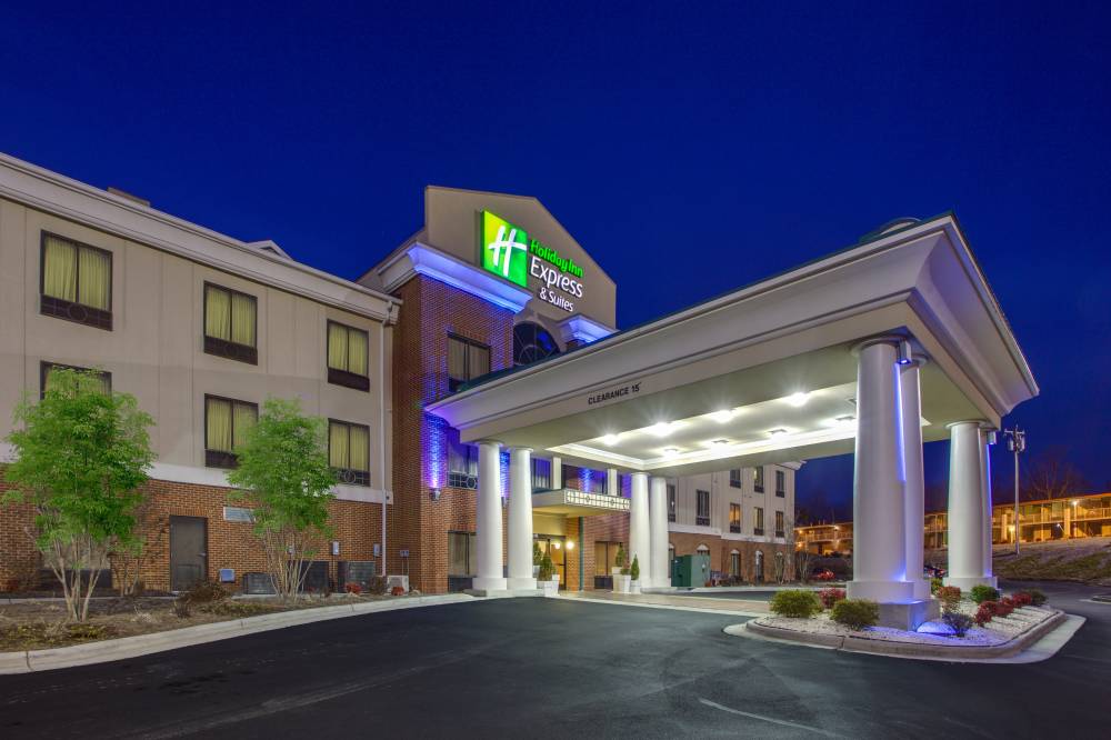 Holiday Inn Exp Stes Greensbor 5