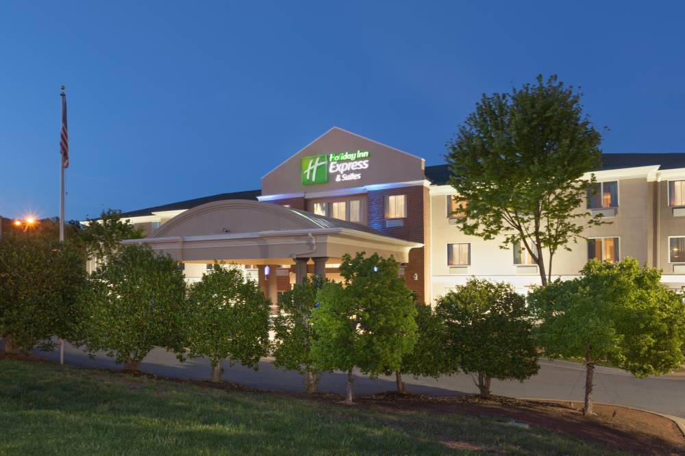 Holiday Inn Exp Stes Mebane 9