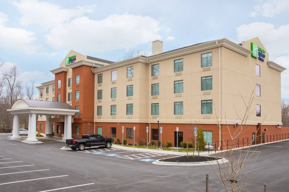 Holiday Inn Exp Stes Owings Mills Baltim 10