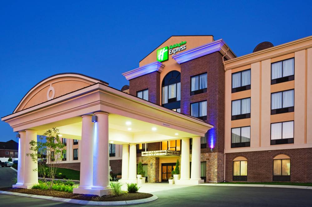 Holiday Inn Exp Stes Smyrna 3