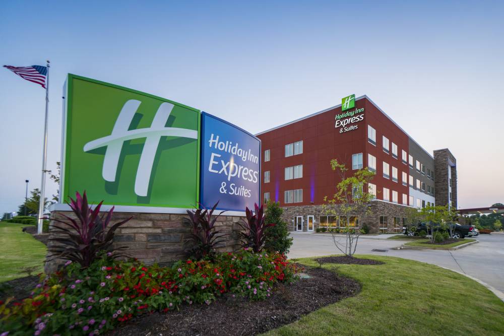 Holiday Inn Exp Stes Southaven Central 4