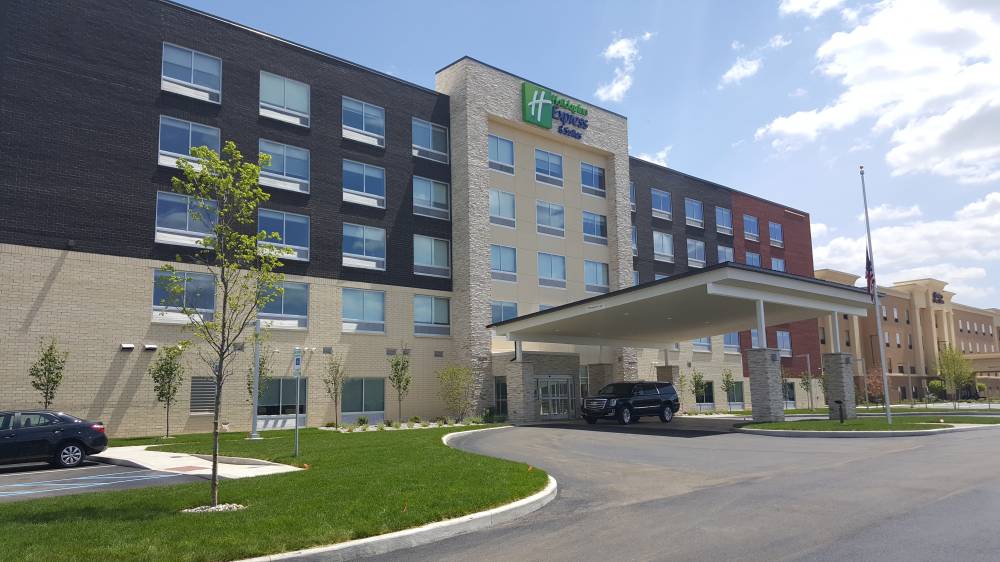 Holiday Inn Exp Stes West 2