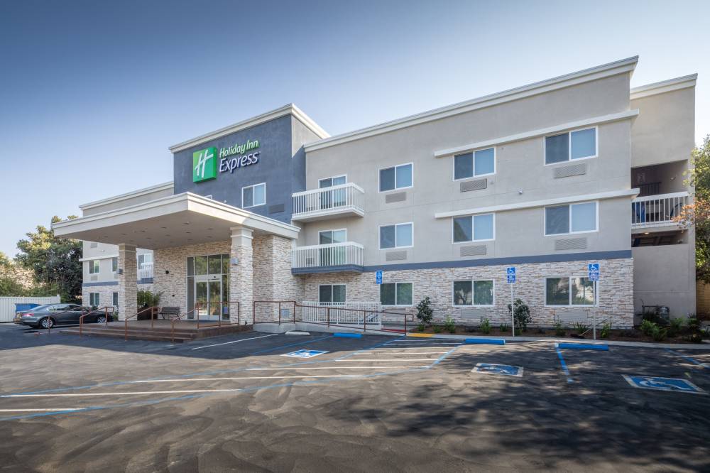 Holiday Inn Exp Sunnyvale Silicon Valley 7