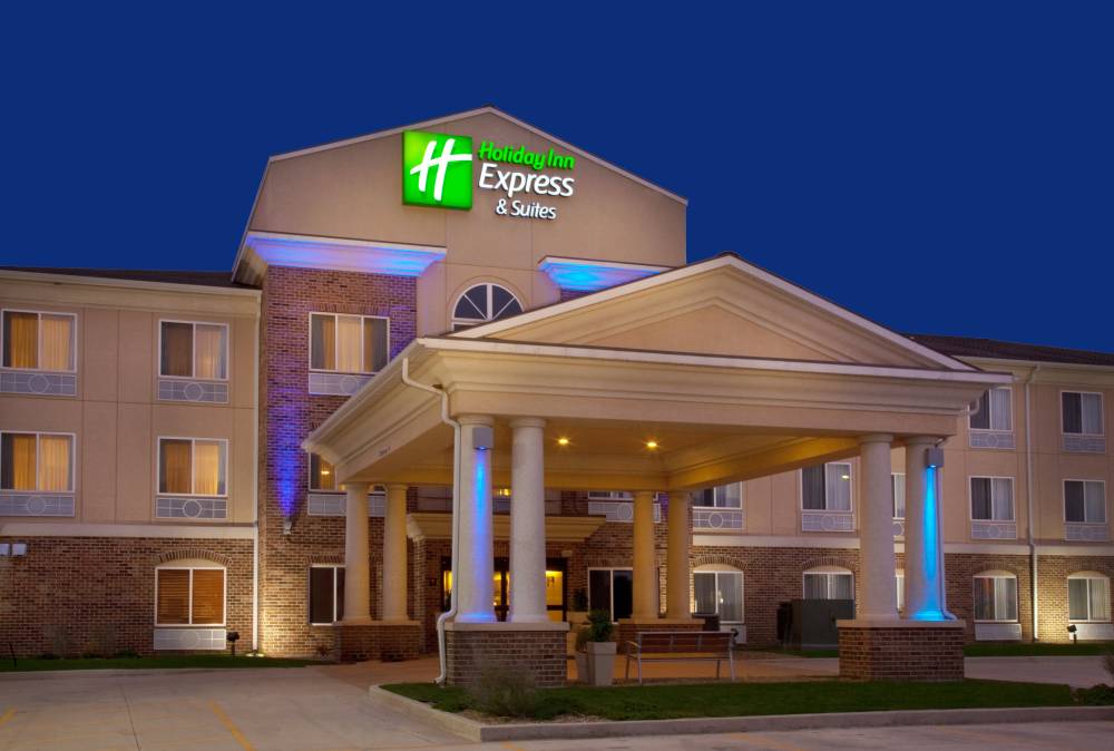 Welcome to Holiday Inn Express & Suites Jacksonvil