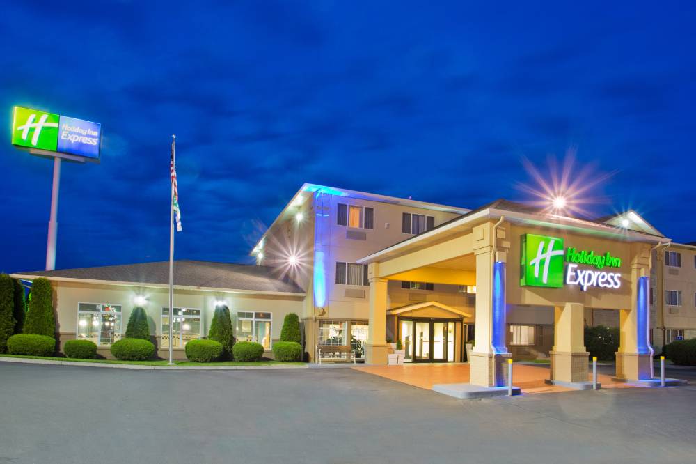 Holiday Inn Express 10