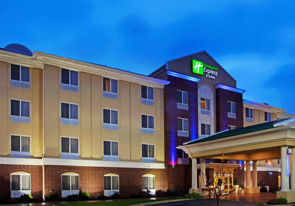 Holiday Inn Express & Suites Chicago South Lansing