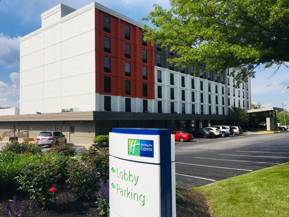 Holiday Inn Express Towson Baltimore N 4