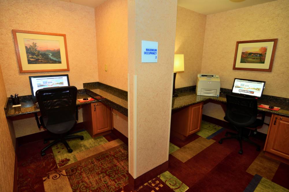 Holiday Inn Exstes Idaho Falls 3