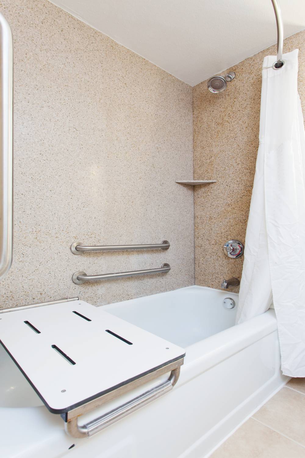 ADA/Handicapped accessible Guest Bathroom with mob