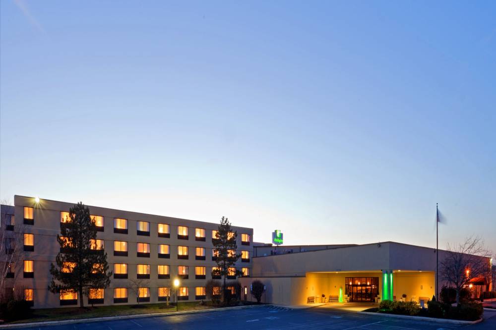 Holiday Inn Swedesboro 10