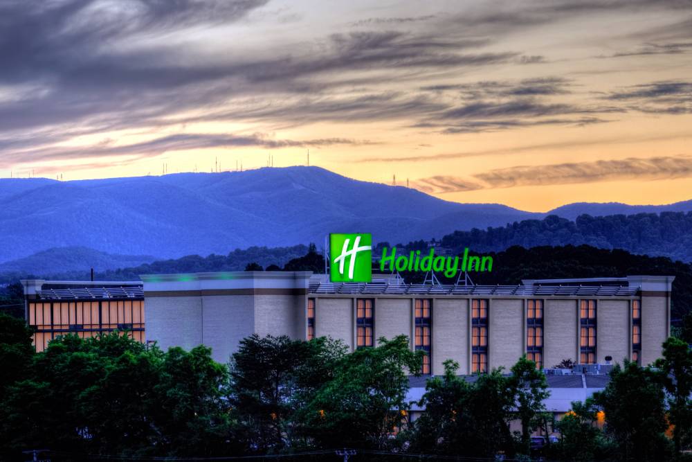 Holiday Inn Tanglewood 3