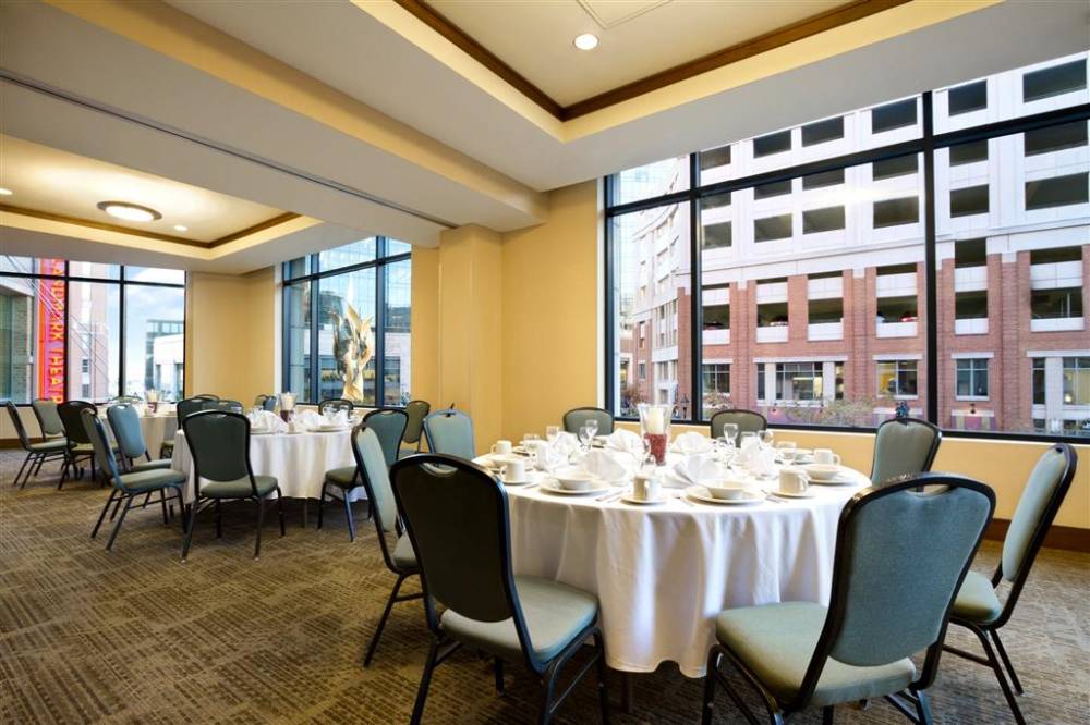 Homewood Suites By Hilton Baltimore 2