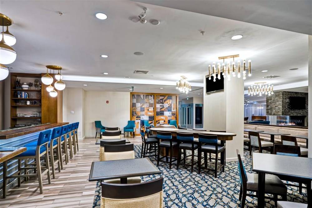 Homewood Suites By Hilton Boston Brookl 5