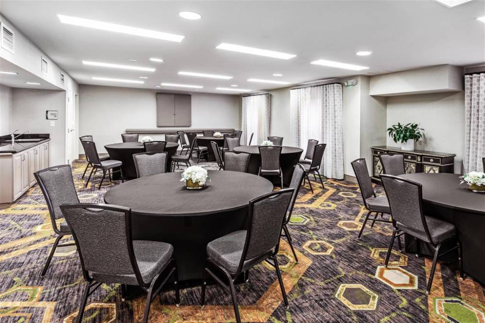 Homewood Suites By Hilton Shreveport 3