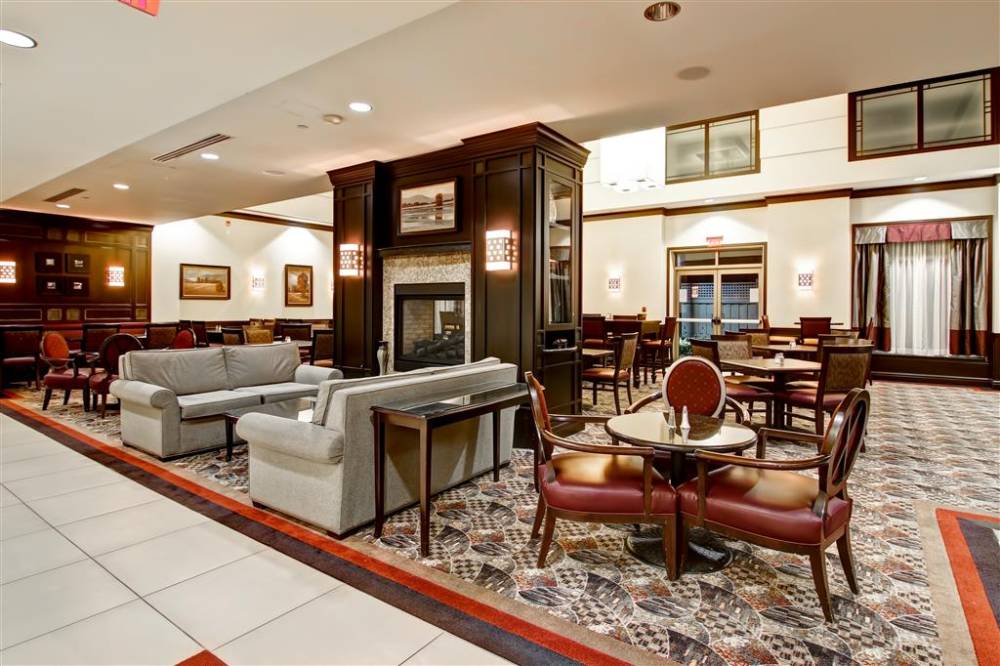 Homewood Suites By Hilton Toronto Airport Corporate Centre 4